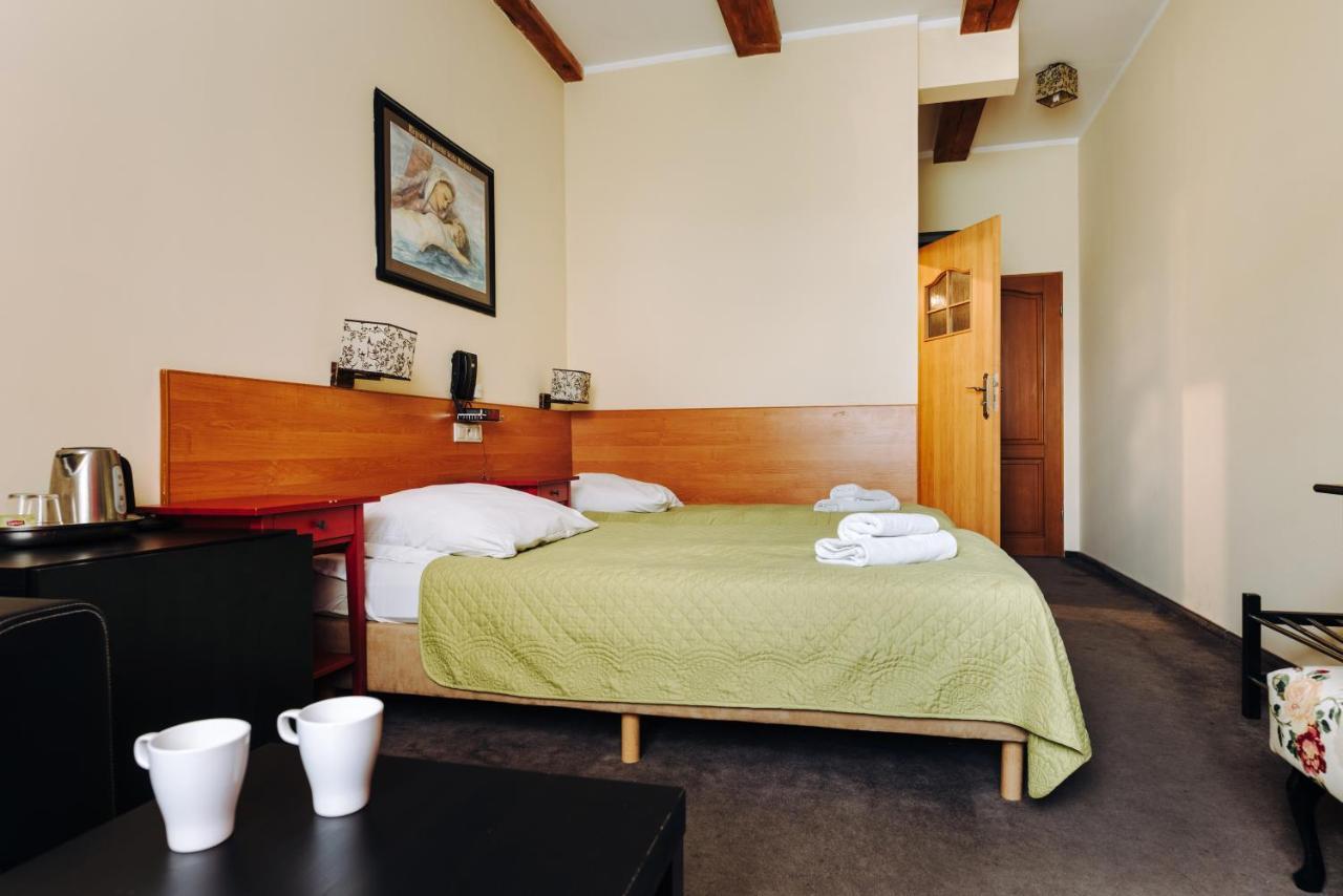 Hotel Legenda Thorn Exterior foto