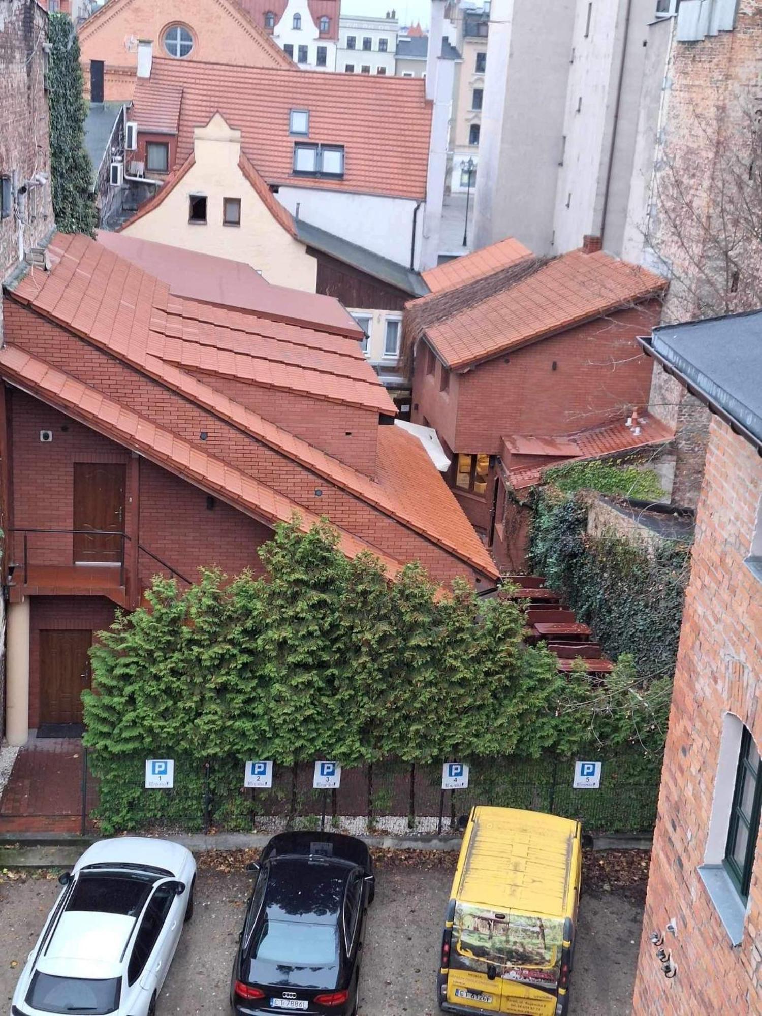 Hotel Legenda Thorn Exterior foto